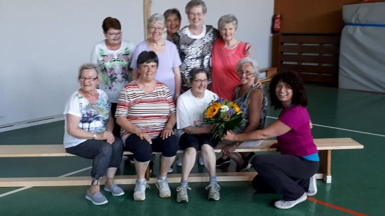 Trainerin Lieselotte feiert ihren 85. Geburtstag